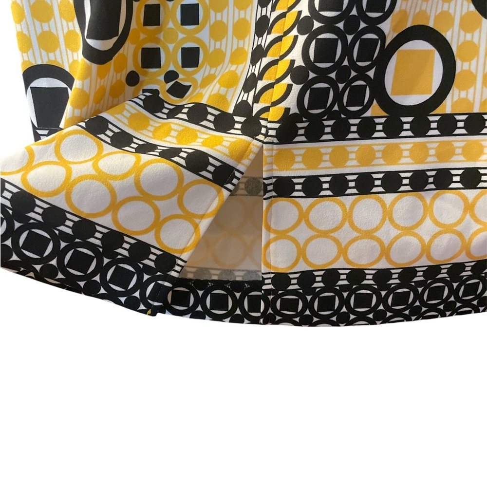 ILE NEW YORK- Retro Mod Geometric Shift Dress - Size [8] - Picture 3 of 9